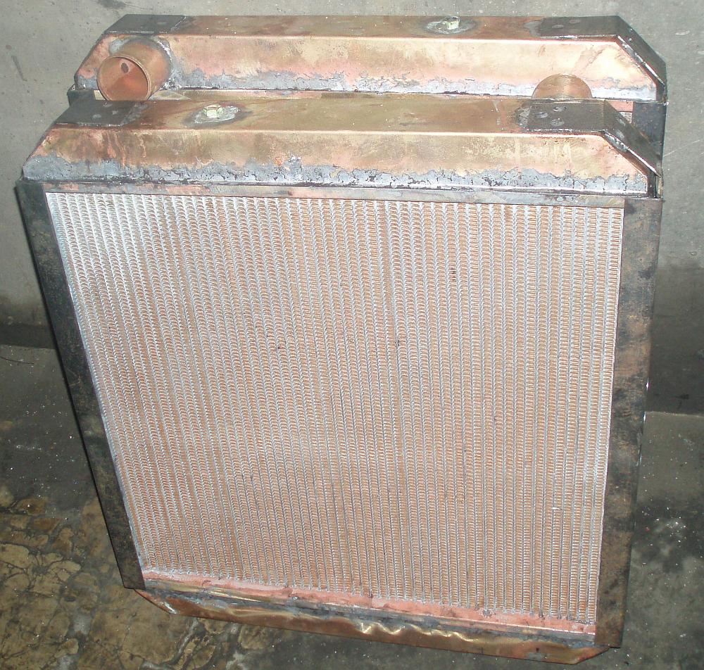 Изготовление радиатора охлаждения на автобус Ютонг - фото 1